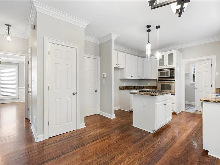 111 Planterra Way — Photo 13