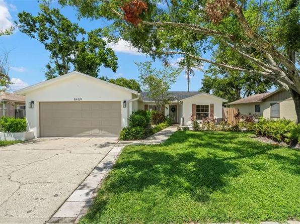 8459 121st Pl, Largo, FL 33773