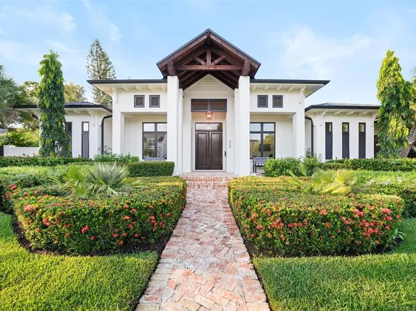 629 35th Ave N, Saint Petersburg, FL 33704