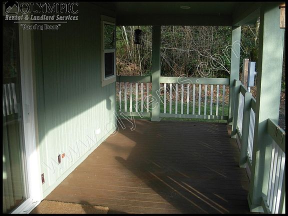 Front Porch_05052015