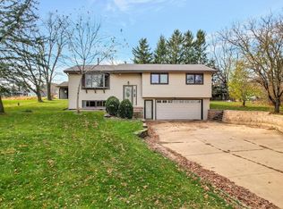 3703 County Hwy N, Cottage Grove, WI 53527