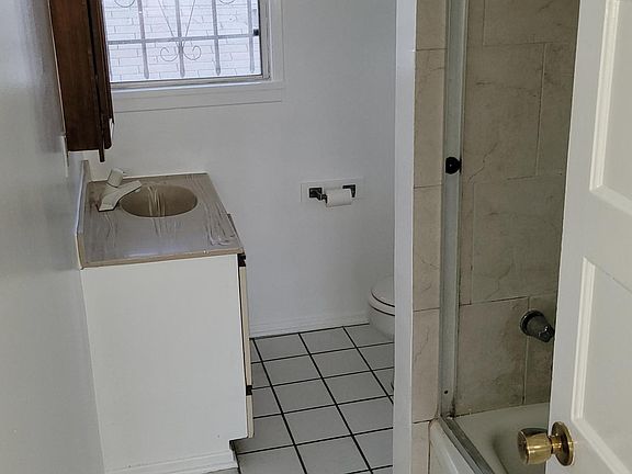 4th image of 6221 Brynhurst Ave #3