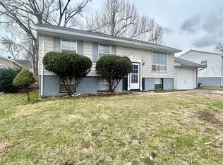 3105 29th Ave SW, Cedar Rapids, IA 52404