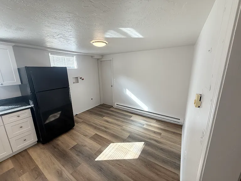 5125 Henry Ave #B — Photo 2