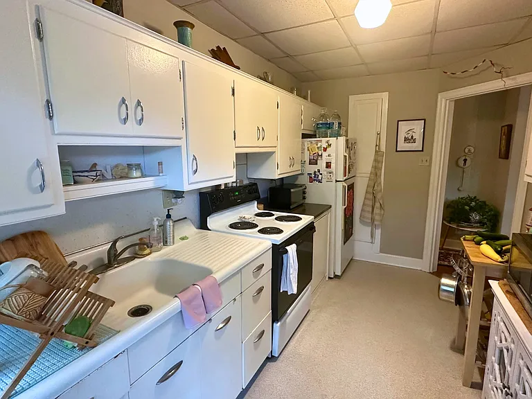 15 E Roseville Rd #2W — Photo 6