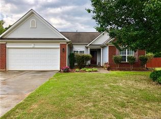 109 Jacobs Woods Cir, Troutman, NC 28166