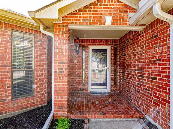 4th image of 2713 High Pointe Blvd
