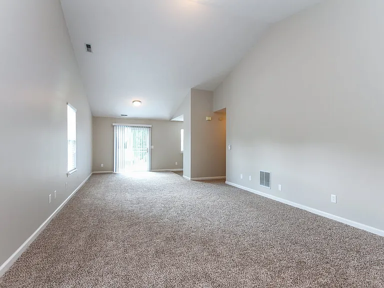 1852 Kayla Dr — Photo 2