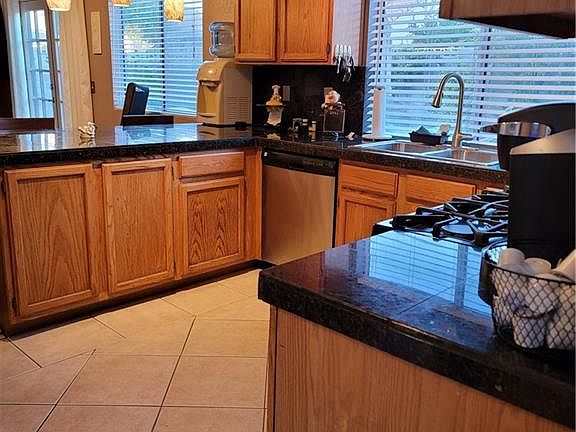 5th image of 5880 Hornbrook Ct