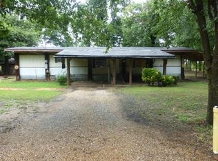 46 Pecan Dr, Cleveland, MS 38732
