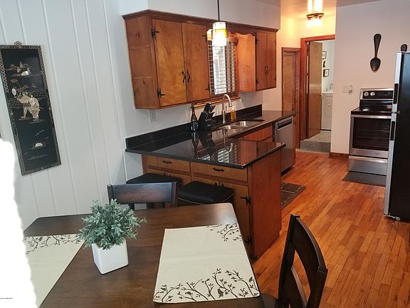 2nd image of 5206 Angling Rd