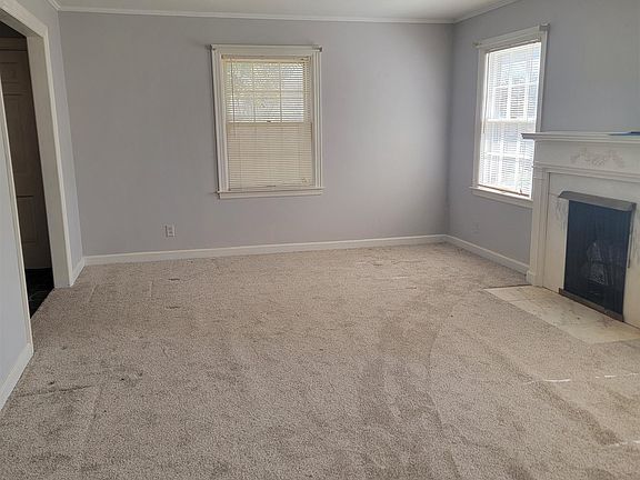 2nd image of 95 Shadowlawn Dr