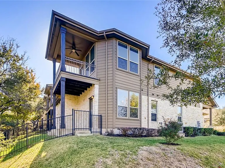 7500 Colina Vista Loop #A — Photo 28
