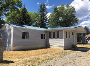 300 N Daisy St, Salmon, ID 83467