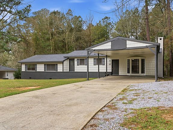 2nd image of 37 Oakcrest Rd