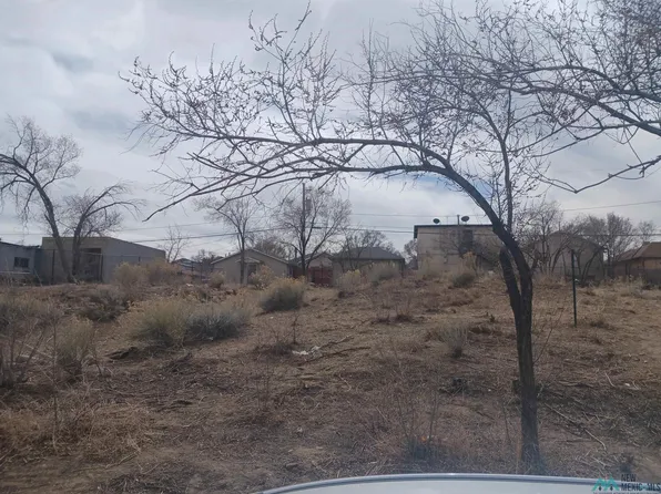 820 E Aztec Ave, Gallup, NM 87301