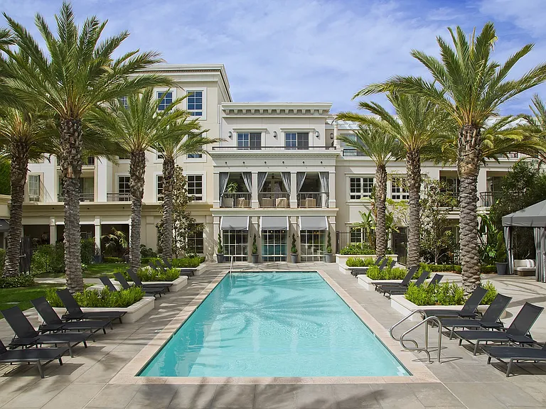 The Americana at Brand Luxury Apartments — Photo 1