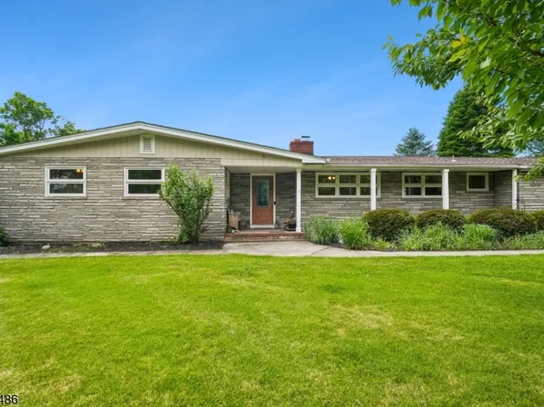 21 Wayside Ln, Clinton Twp., NJ 08833