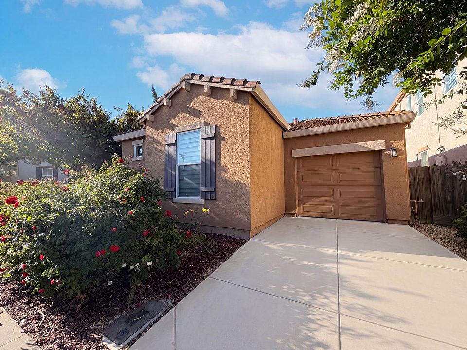 1st image of 4920 Ocean Ln