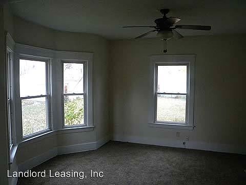 4th image of 203 W 26th St