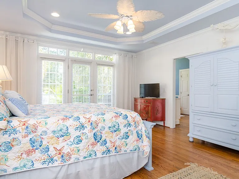 300 Garnercrest Rd — Photo 18