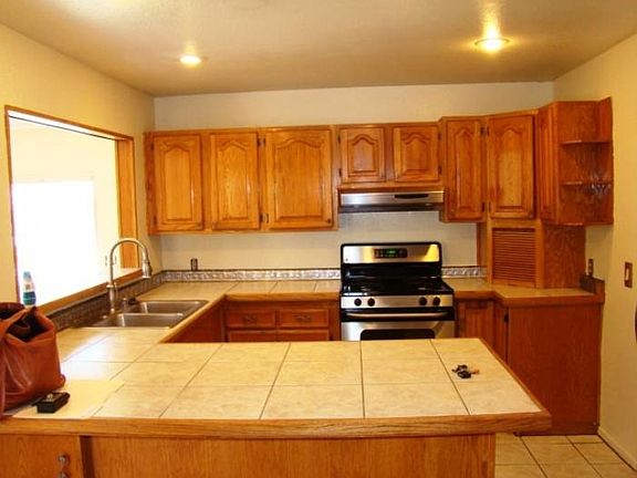 Kitchen 1