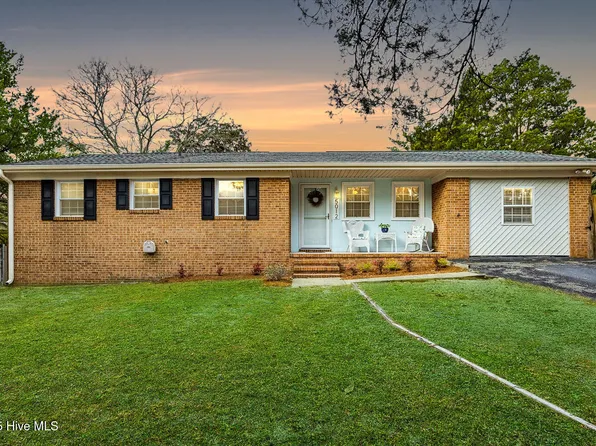 5012 Ilex Drive, Wilmington, NC 28412