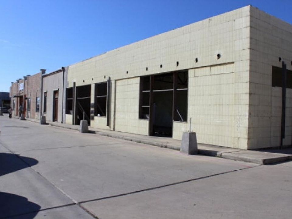 2nd image of 4103 N Main St