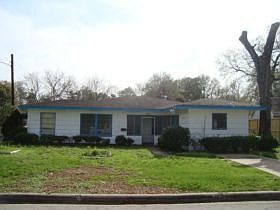 1st image of 7850 Bayless Dr