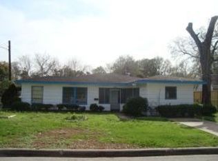 7850 Bayless Dr, Houston, TX 77017