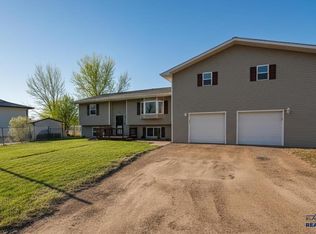 603 Cardinal Dr, Box Elder, SD 57719