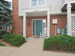 1201 Saratoga Blvd #1, Commerce Township, MI