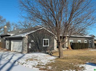 3919 Sylvian Ave, Sioux City, IA 51104