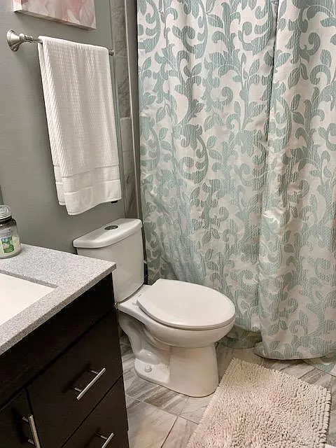 3 bed, 1.5 bath, 1100 sqft, $1,450 — Photo 3