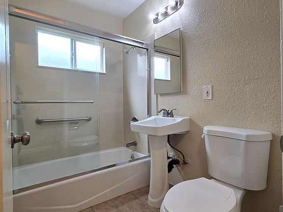 5th image of 515 E William St #3