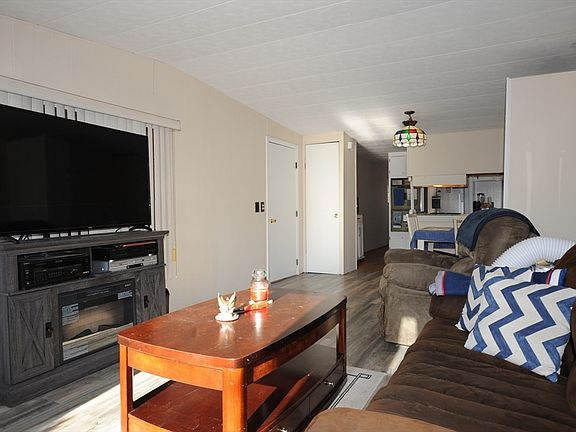 5th image of 2900 Cranberry Hwy Unit 31