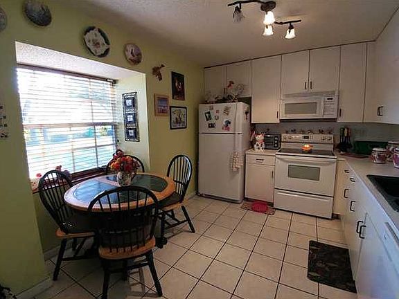 3rd image of 13790 SW 147th Circle Ln #49
