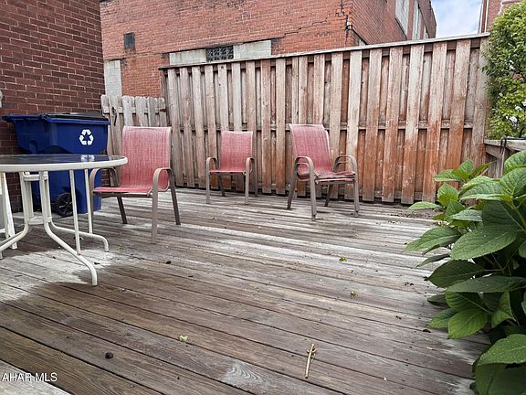 4th image of 116 S Julian St