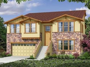244 Mission Dr, Petaluma, CA 94952