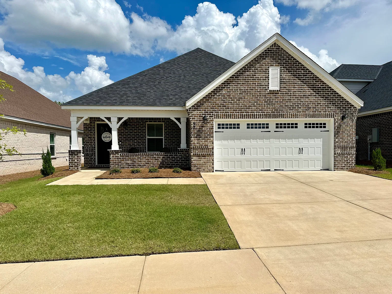 4 bed, 2.5 bath, 2682 sqft, $2,750 — Photo 1