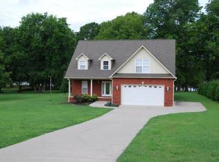 651 Lakehaven Cir, Decatur, TN 37322