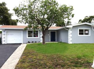 7730 NW 14th St, Hollywood, FL 33024