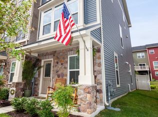 627 Ravenwood Dr, Glen Burnie, MD 21060