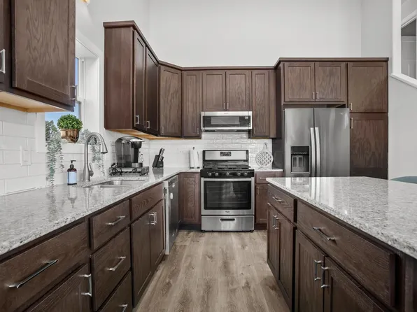 501 Downing St, Surrey, ND 58785