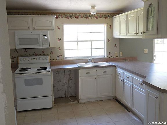 5th image of 2670 SE 141st Ave