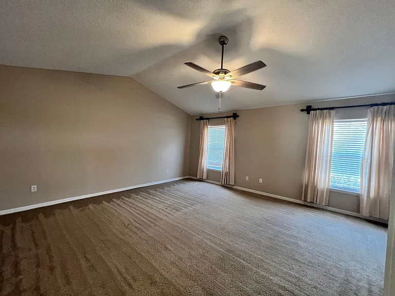 13491 Teddington Ln — Photo 24