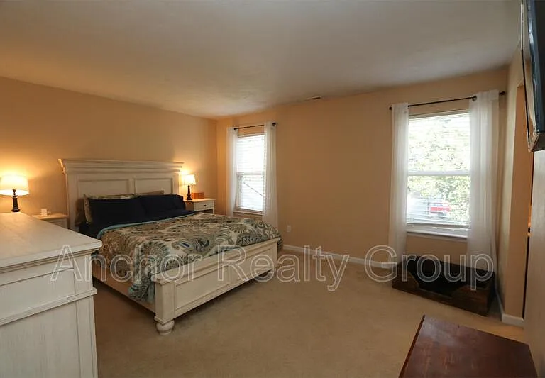 1618 Kingston Ave — Photo 23