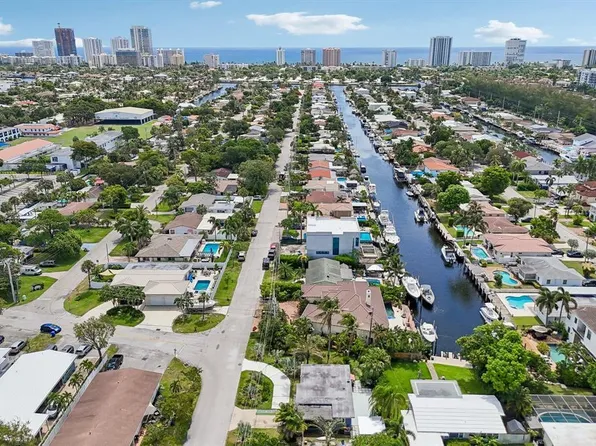 2304 SE 13th Court, Pompano Beach, FL 33062