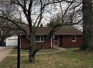 805 Birch Dr, Collinsville, IL