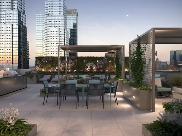 555 West 38th Street image 13 of 21